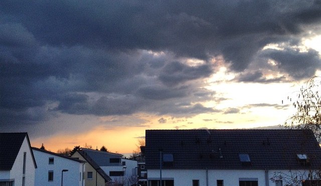 #Wolken über #Düsseldorf #Itter