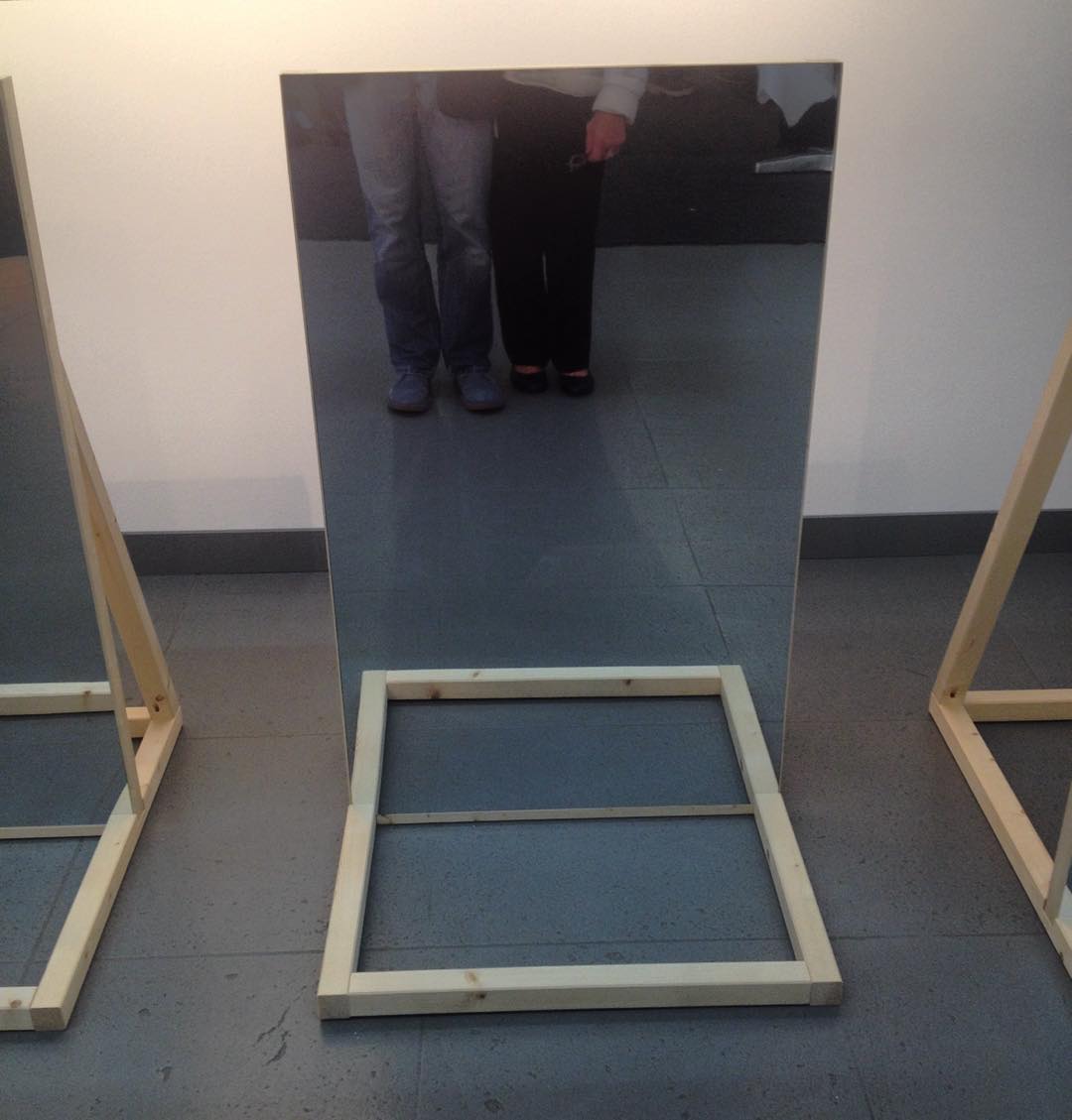 Na, und der Spiegel ist ein bisschen tief. #nrwforum #Düsseldorf #egoupdate