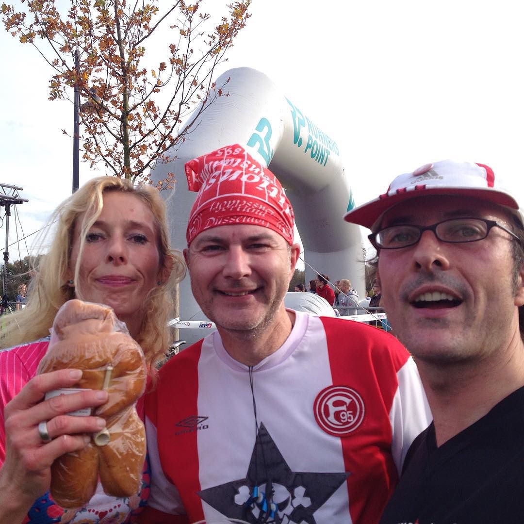 Alle im Ziel. #runduscrew #Martinslauf #Düsseldorf